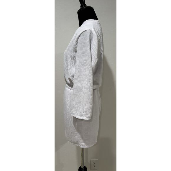 NWOT Fraiche by J White 3/4 Sleeve Shorts Romper - Picture 3 of 5